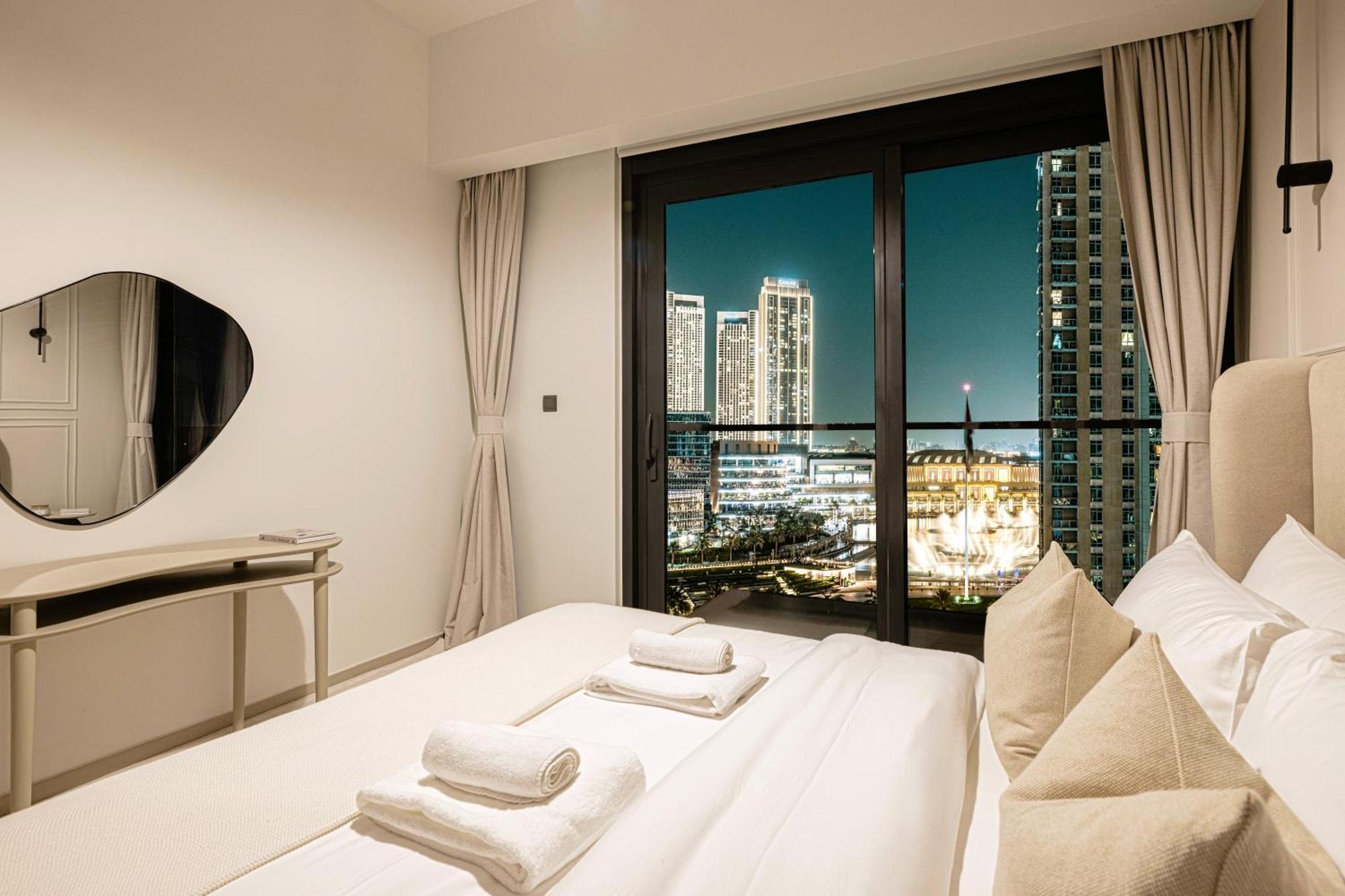 Iconic Two-Bedroom Apartment With Full Burj Khalifa & Fountain View By Prestige Nest Apartment Dubai
