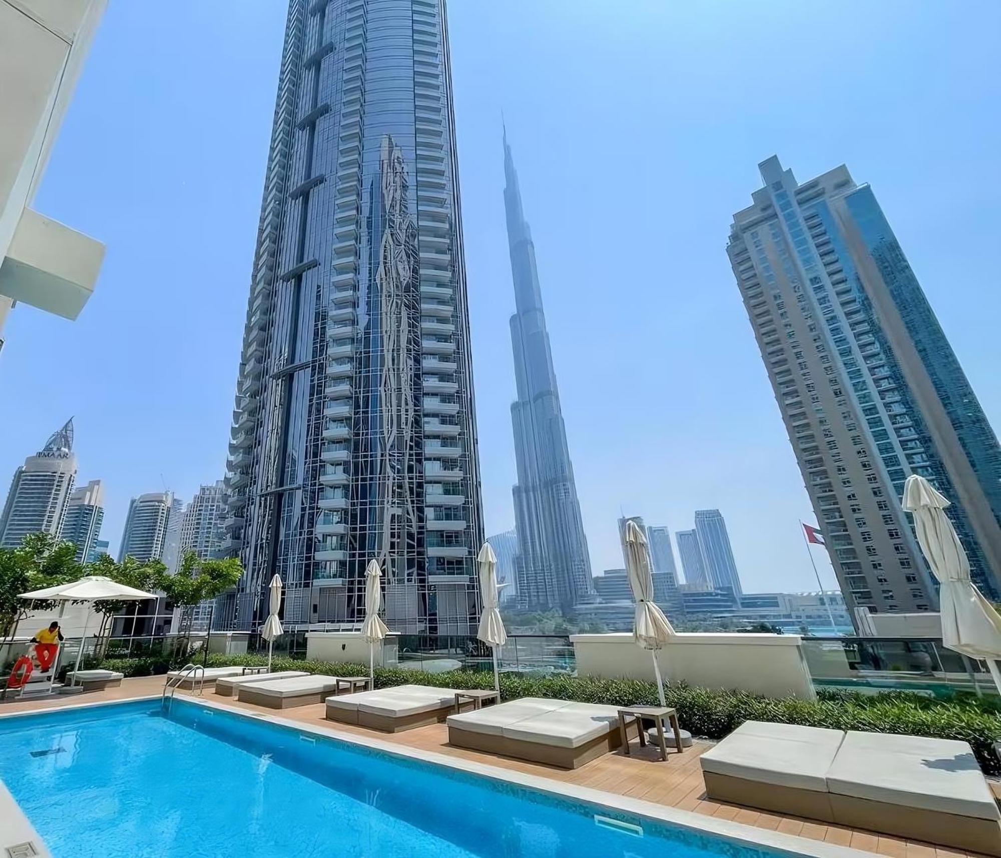 Apartment Iconic Two-Bedroom Apartment With Full Burj Khalifa & Fountain View By Prestige Nest Dubai