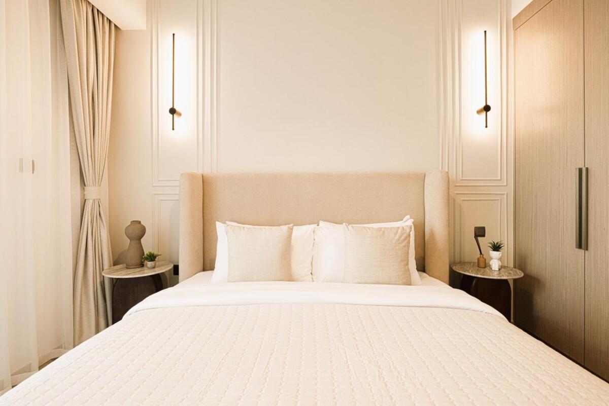 Apartment Iconic Two-Bedroom Apartment With Full Burj Khalifa & Fountain View By Prestige Nest